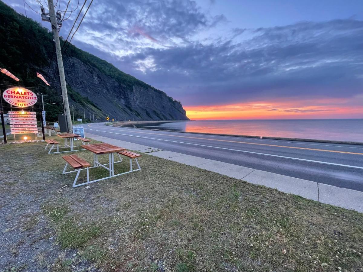 Chalets Bernatchez Mont-Saint-Pierre Dış mekan fotoğraf